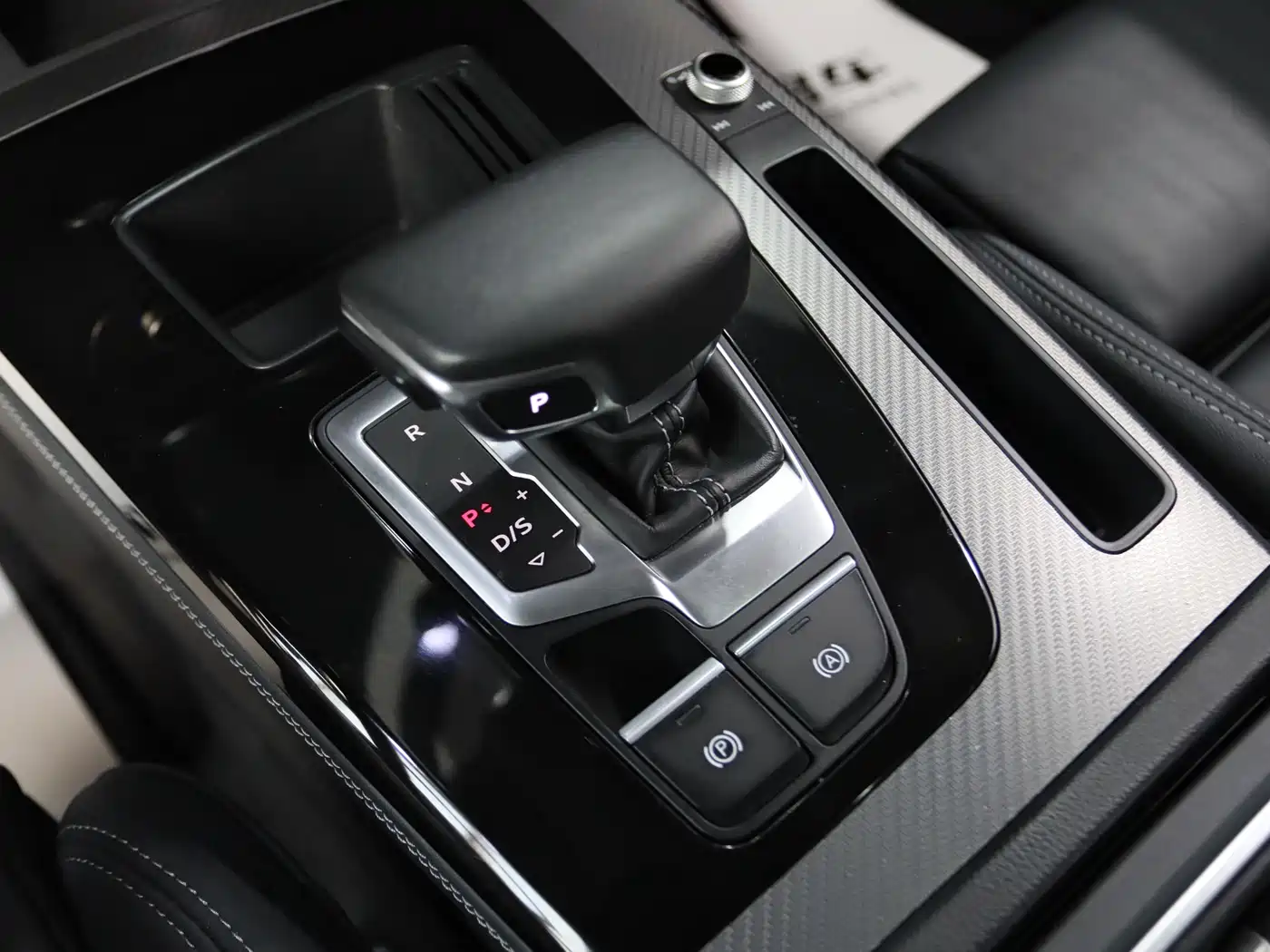 Audi Q5L 2021 40 TFSI Luxury Dynamic фото 12