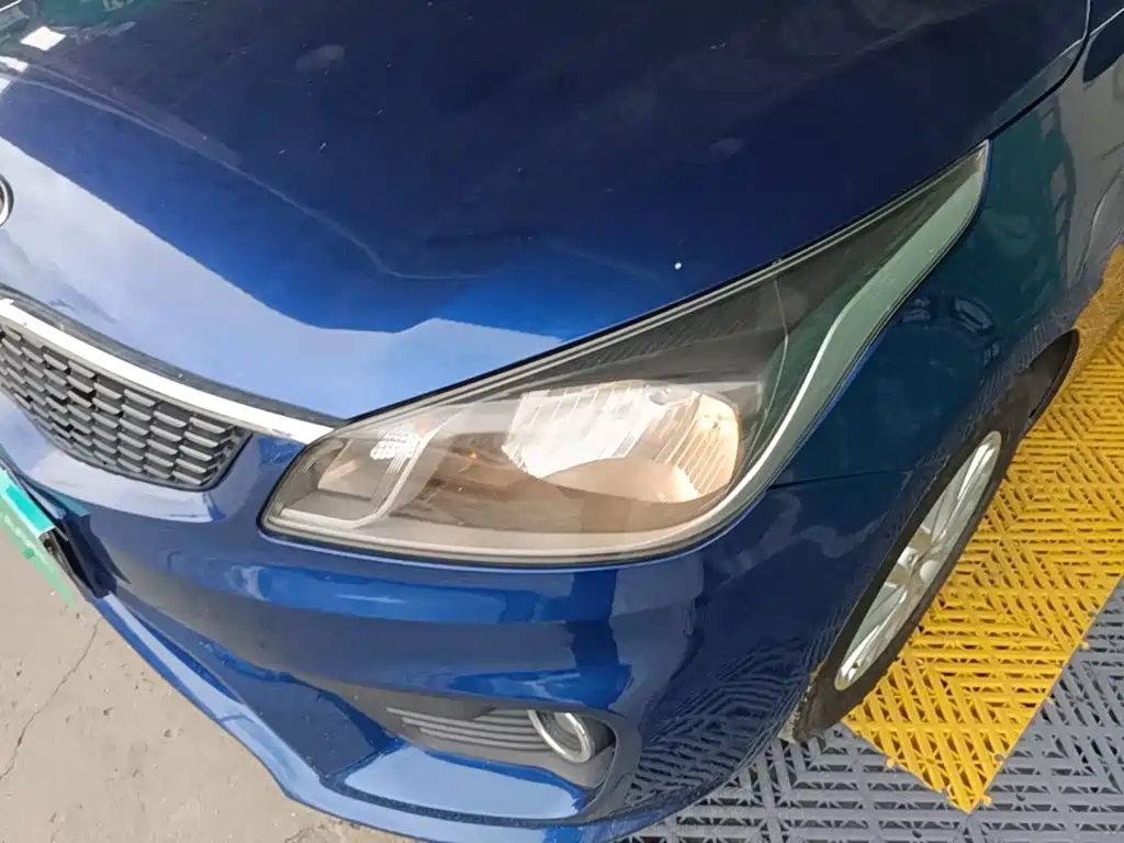 Kia K2 2017 2017 Sedan 1.4L AT GLS