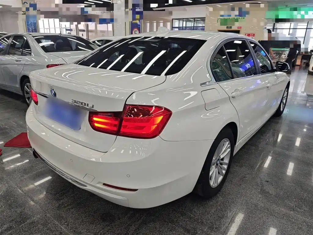 BMW 3 Series 2015 320Li Super Joy Fashion фото 5
