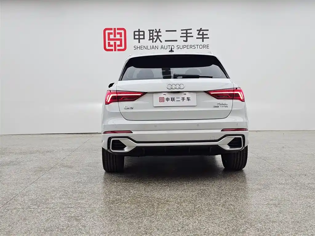 Audi Q3 2024 35 TFSI Fashion Sport фото 2