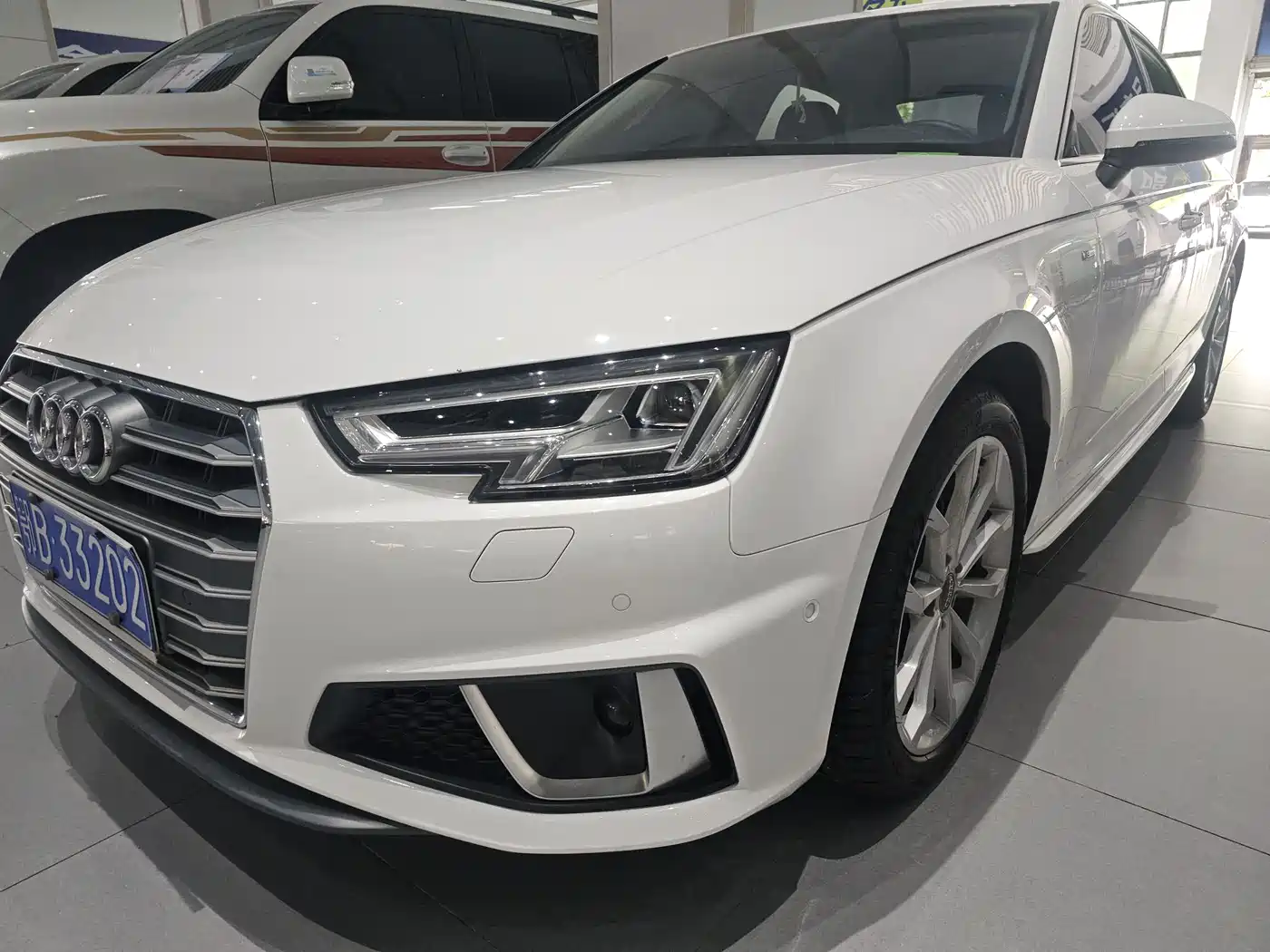Audi A4L 2019 40 TFSI Fashion (China V)