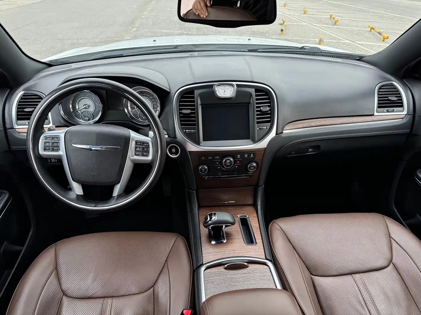 Chrysler 300C (Import) 2014 3.0L Excellence Edition фото 10