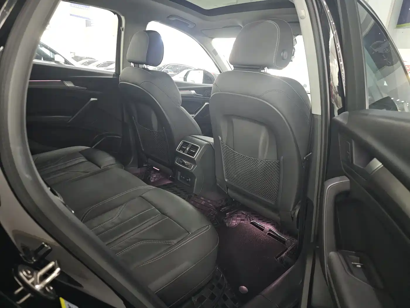 Audi Q5L 2022 45T Luxury Dynamic фото 12