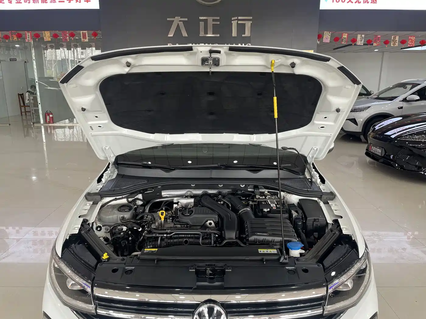 Volkswagen Bora 2023 300TSI DSG Premium Edition фото 15