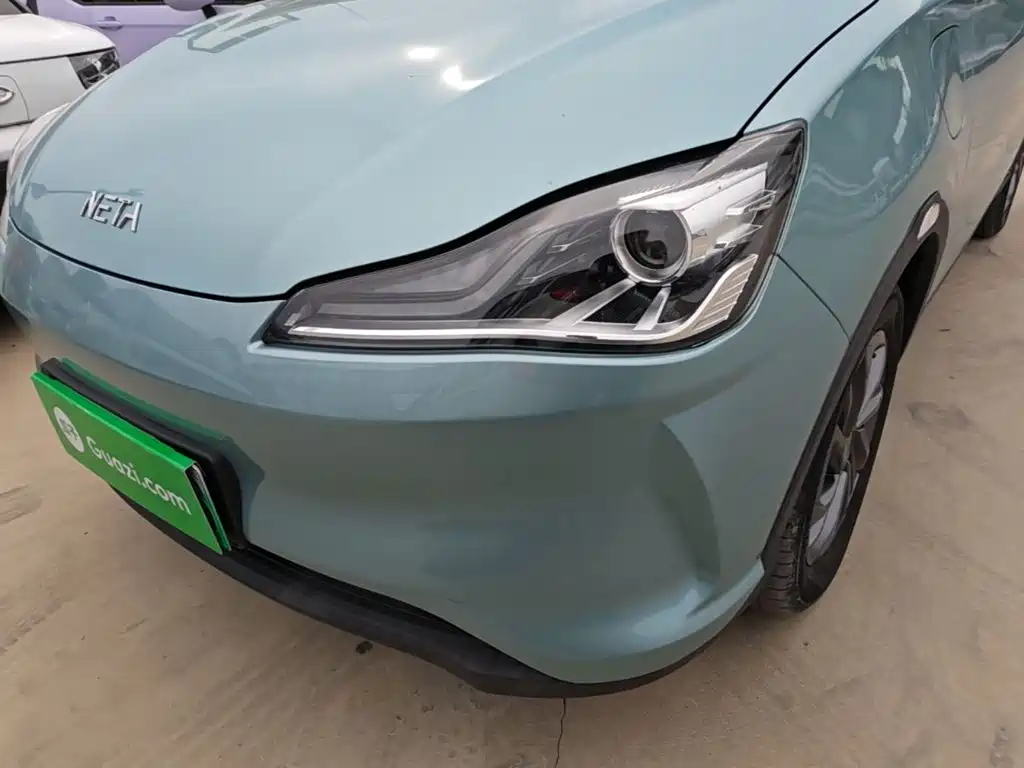 Nezha Auto Nezha V 2021 2021 Standard Range Entertainment Upgrade