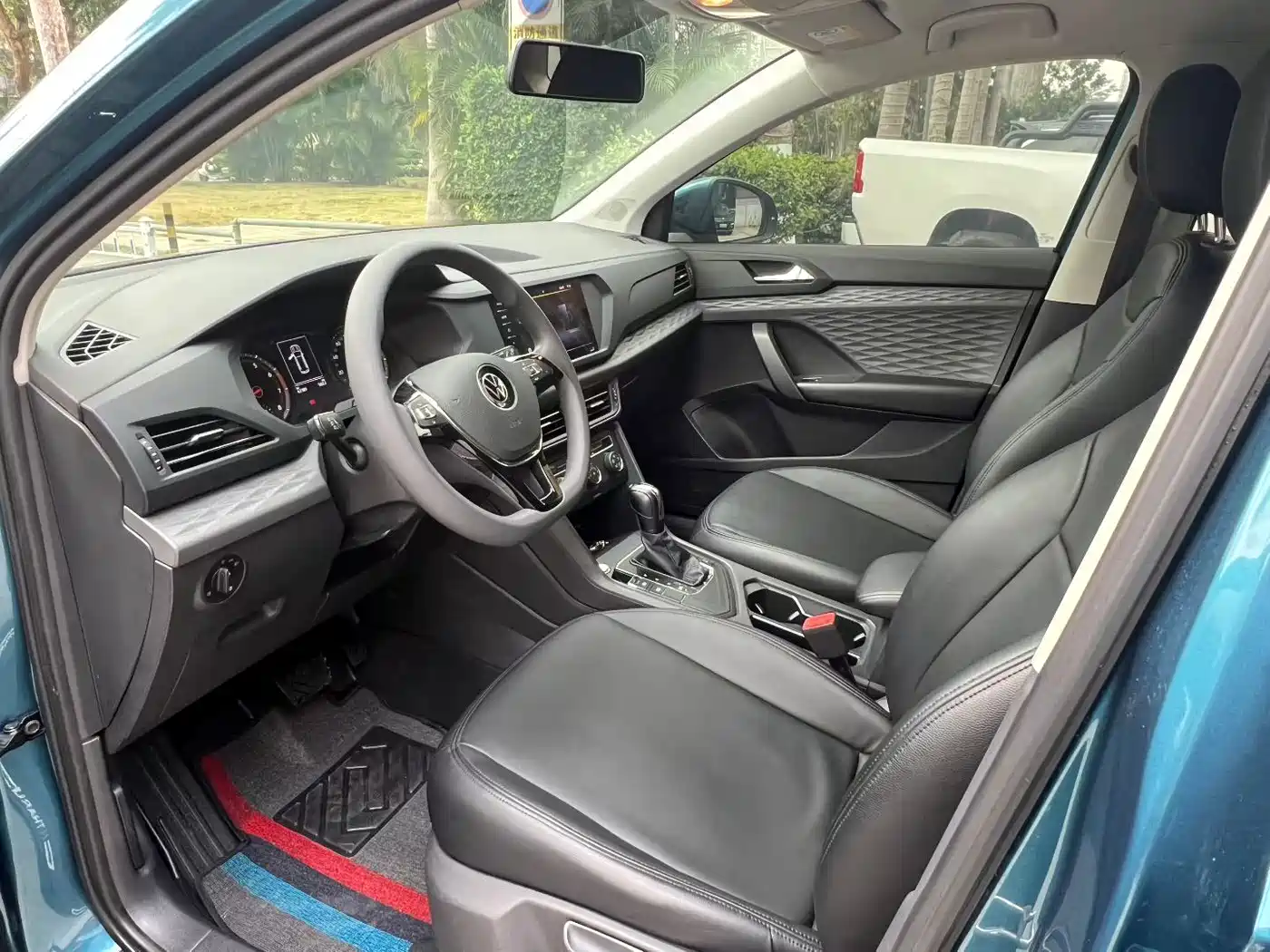 Volkswagen Tharu 2021 Model 280TSI 2WD Trend Edition фото 4