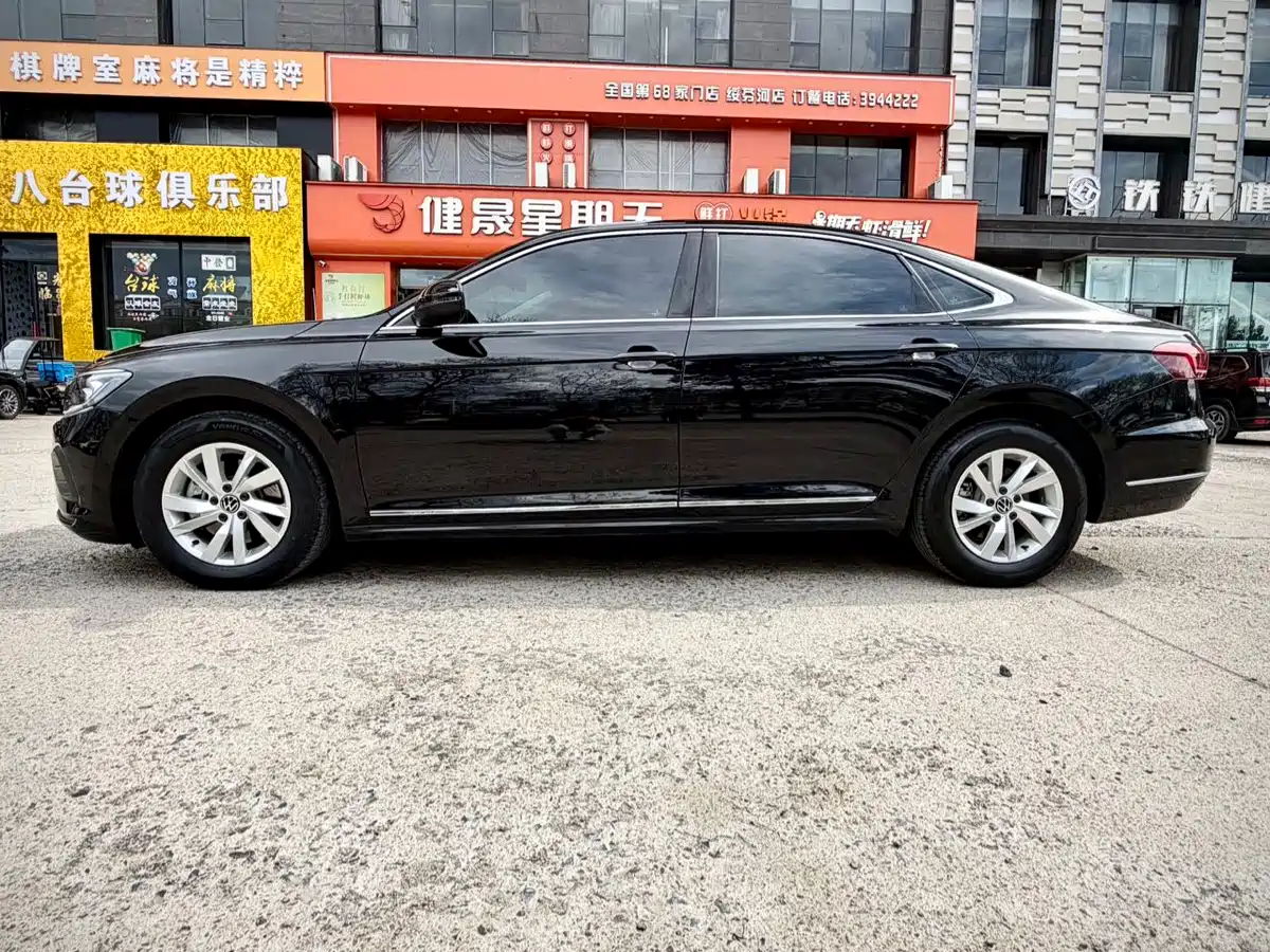 Volkswagen Passat 2022 280TSI Business Edition фото 7