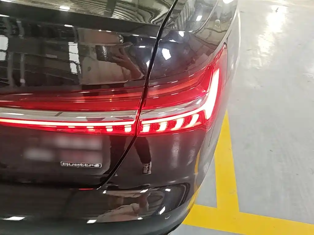 Audi A6L 2019 45 TFSI quattro Premium Elegance фото 8