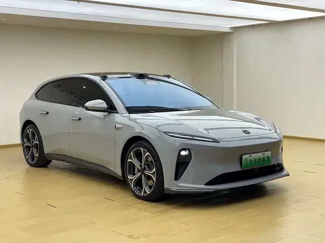 NIO ET5T 2024 75kWh Touring — фото 4