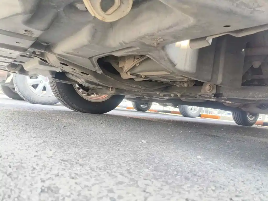 Фото 2 - Geely Emgrand