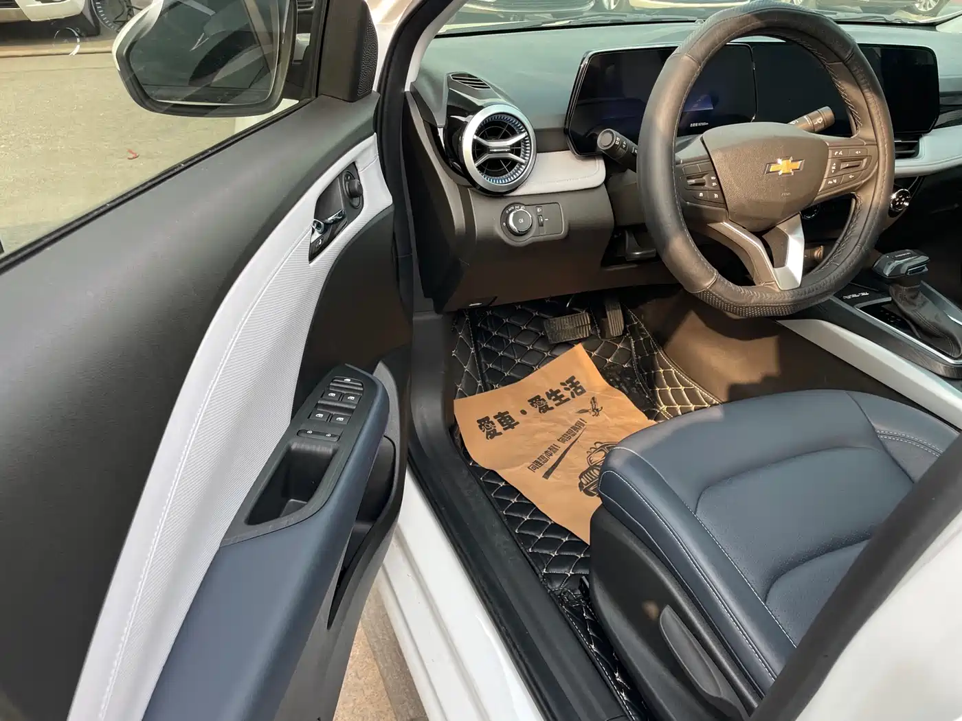 Chevrolet Monza 2023 1.5L DCT Enjoyment Edition фото 6