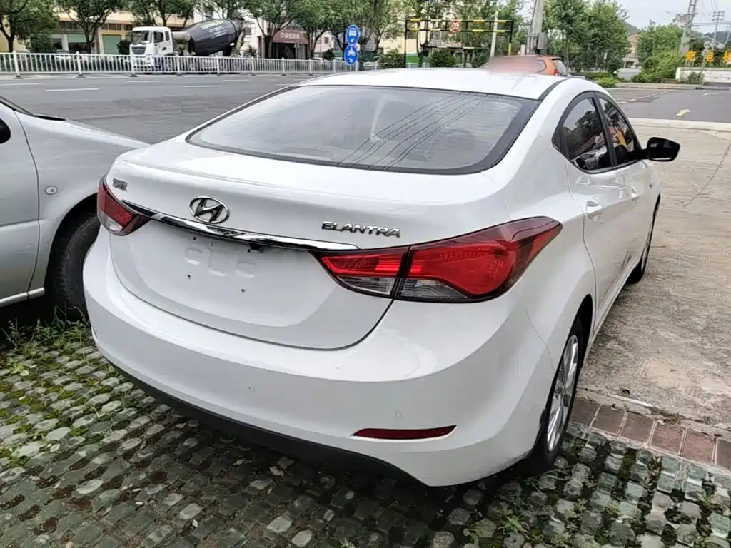 Hyundai Langdong 2017 2016 1.6L Automatic Smart Edition
