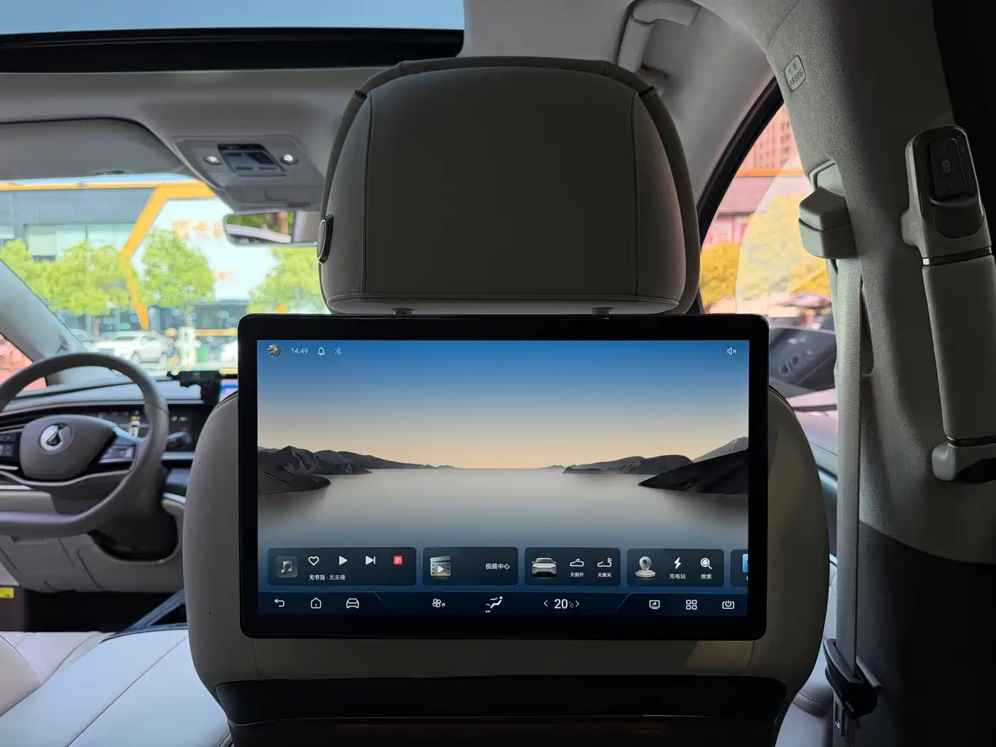 Denza D9 2022 DM-i 970 AWD Flagship фото 23