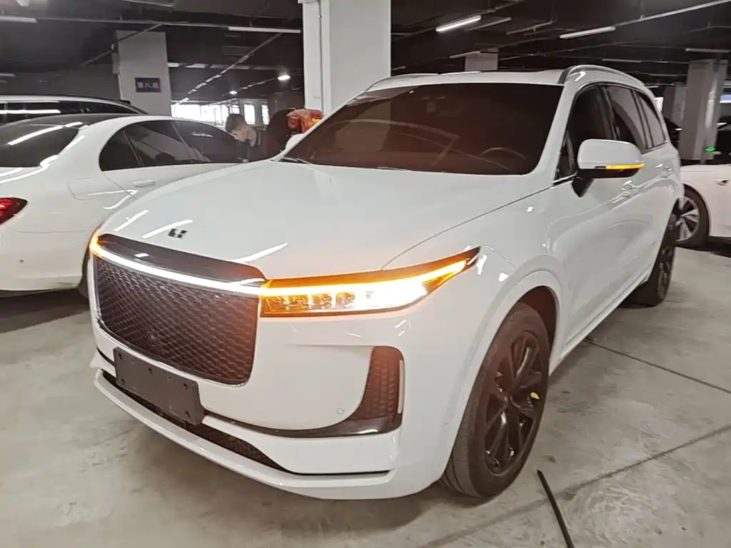 Li Auto Li ONE 2020 Extended Range 6-seater