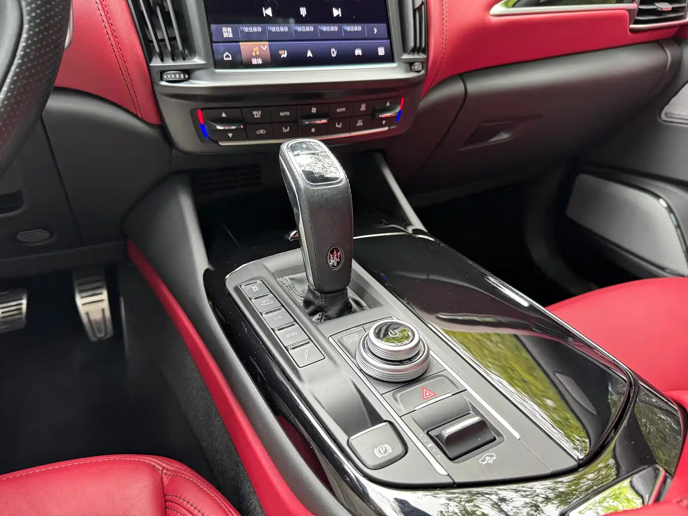 Maserati Levante 2022 3.0T Modena фото 14