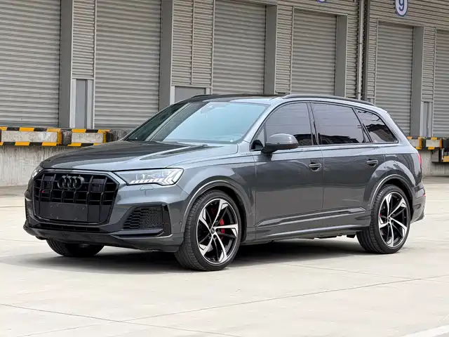  Audi Audi SQ7 2024 4.0 TFSI Dark Knight Edition