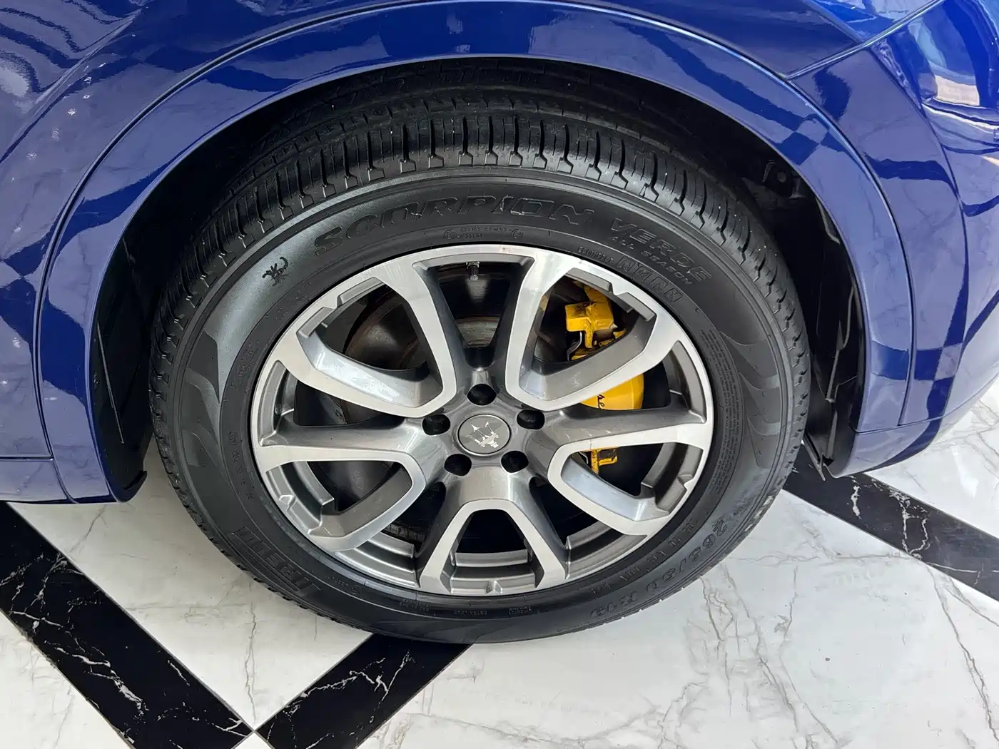 Photo 16 - Maserati Levante