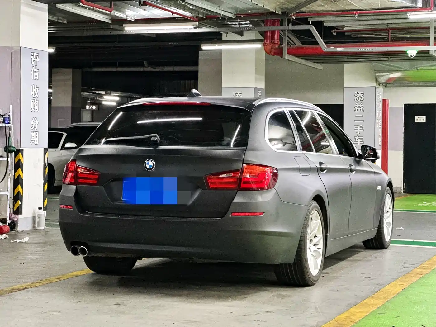 صورة 4 - BMW 5 Series (Import)
