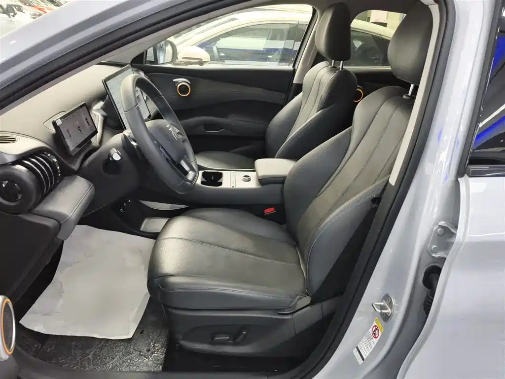 BYD Yuan PLUS 2025 Smart Drive 510KM Excellence Edition фото 11