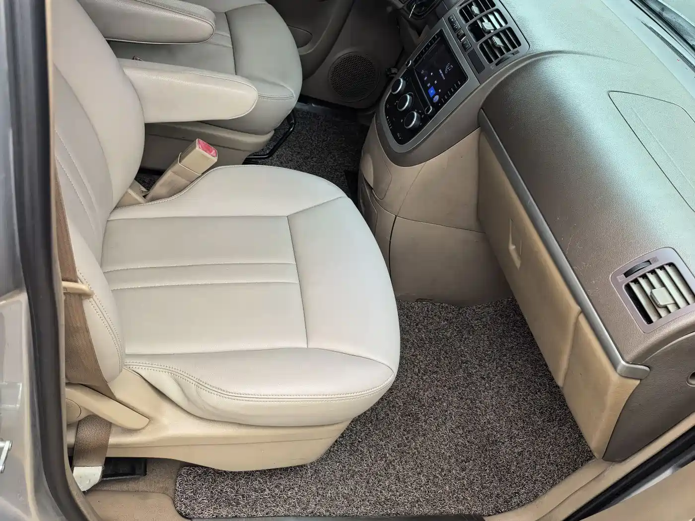 Buick GL8 2014 2.4L Classic Edition фото 6