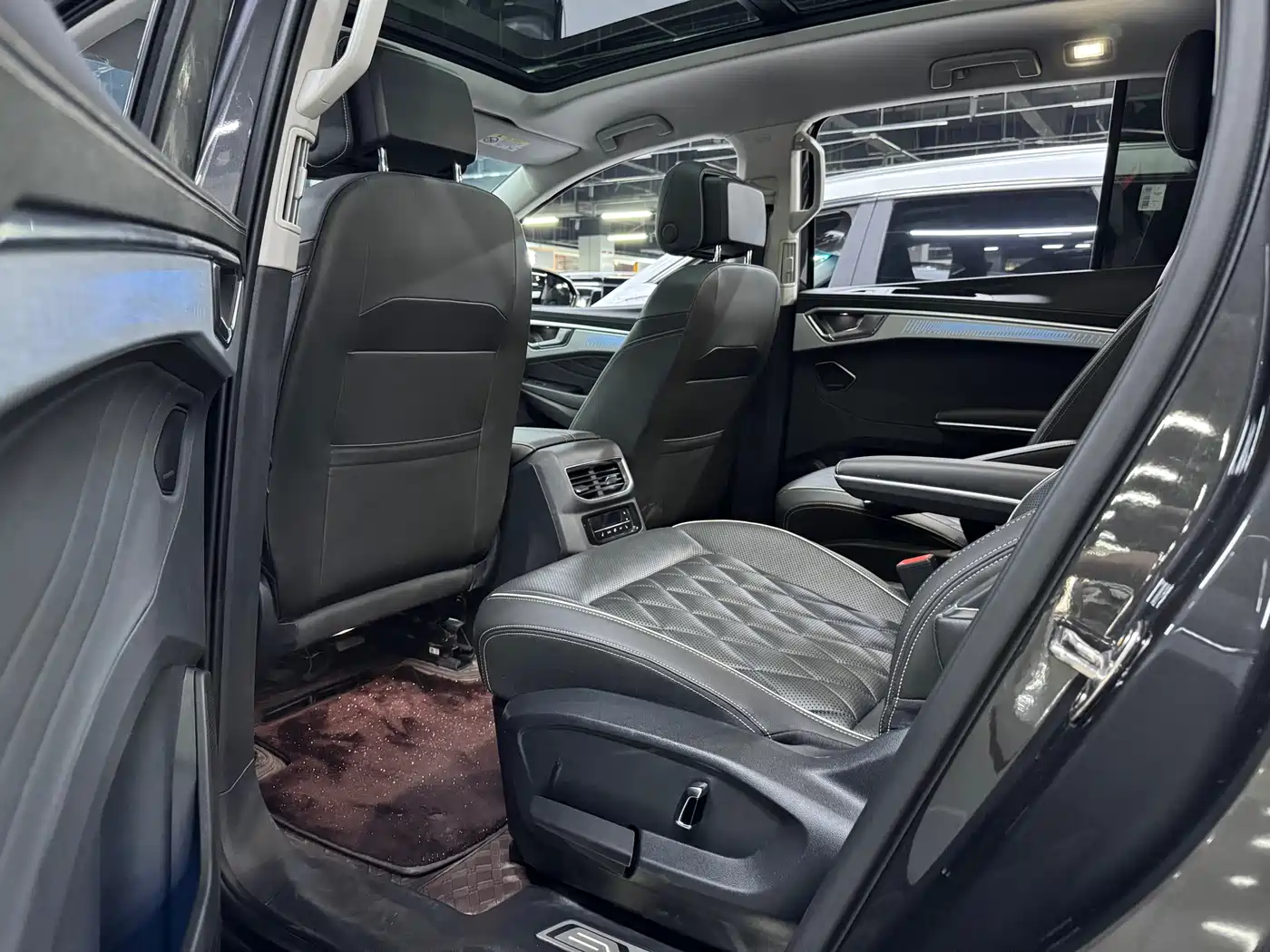 Volkswagen Talagon 2022 530TSI 4WD Flagship Victory Pro Edition 6-seater фото 19