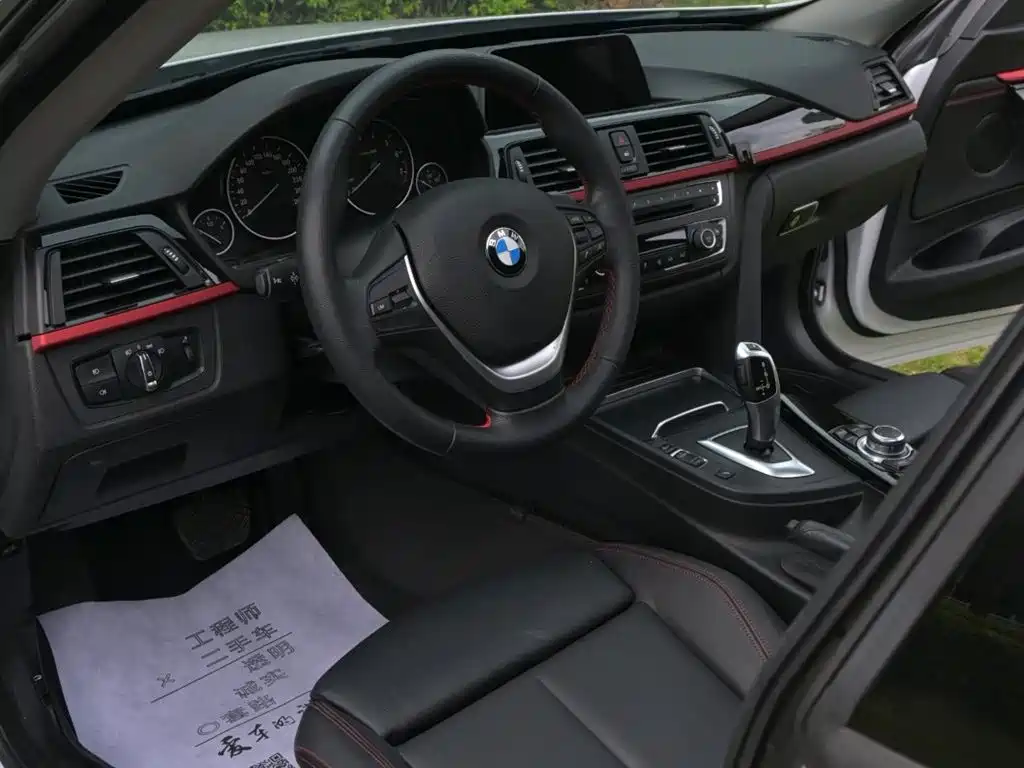 BMW 3 Series GT 2016 320i Design Package фото 19