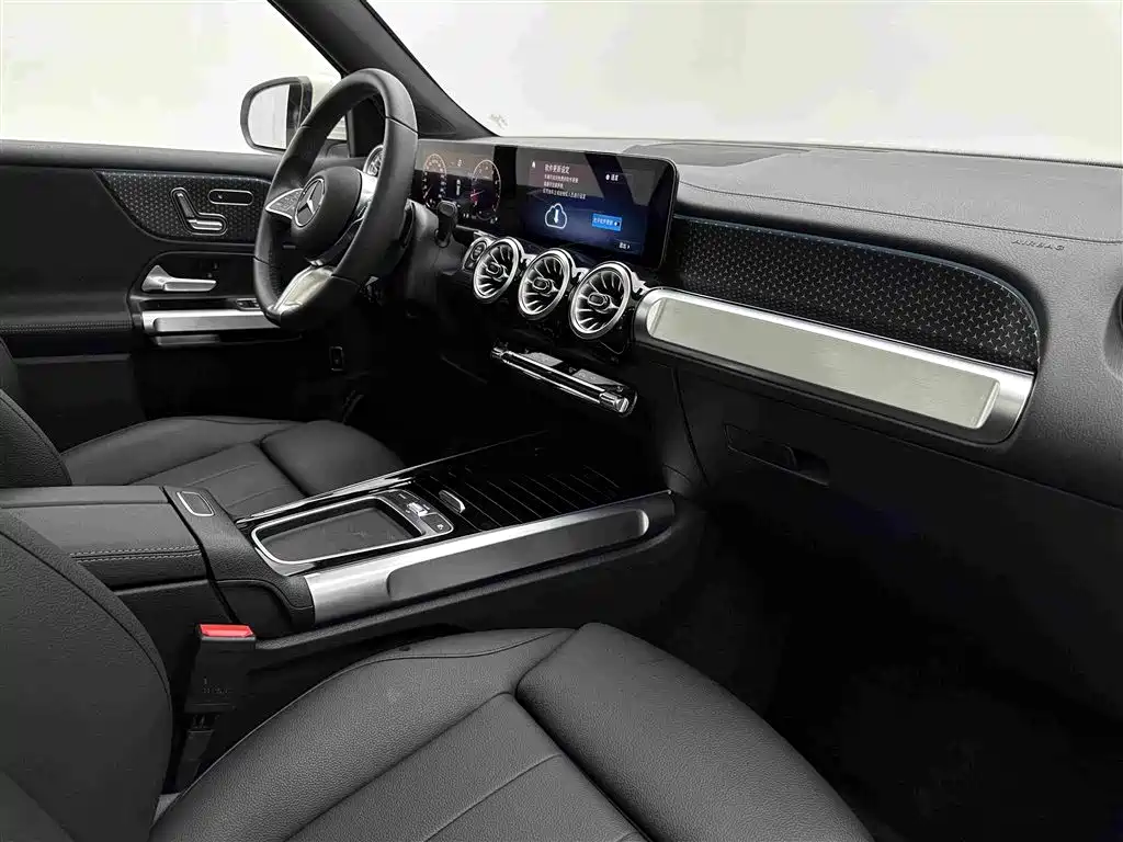 Mercedes-Benz GLB 2025 2024 Facelift GLB 220 Style