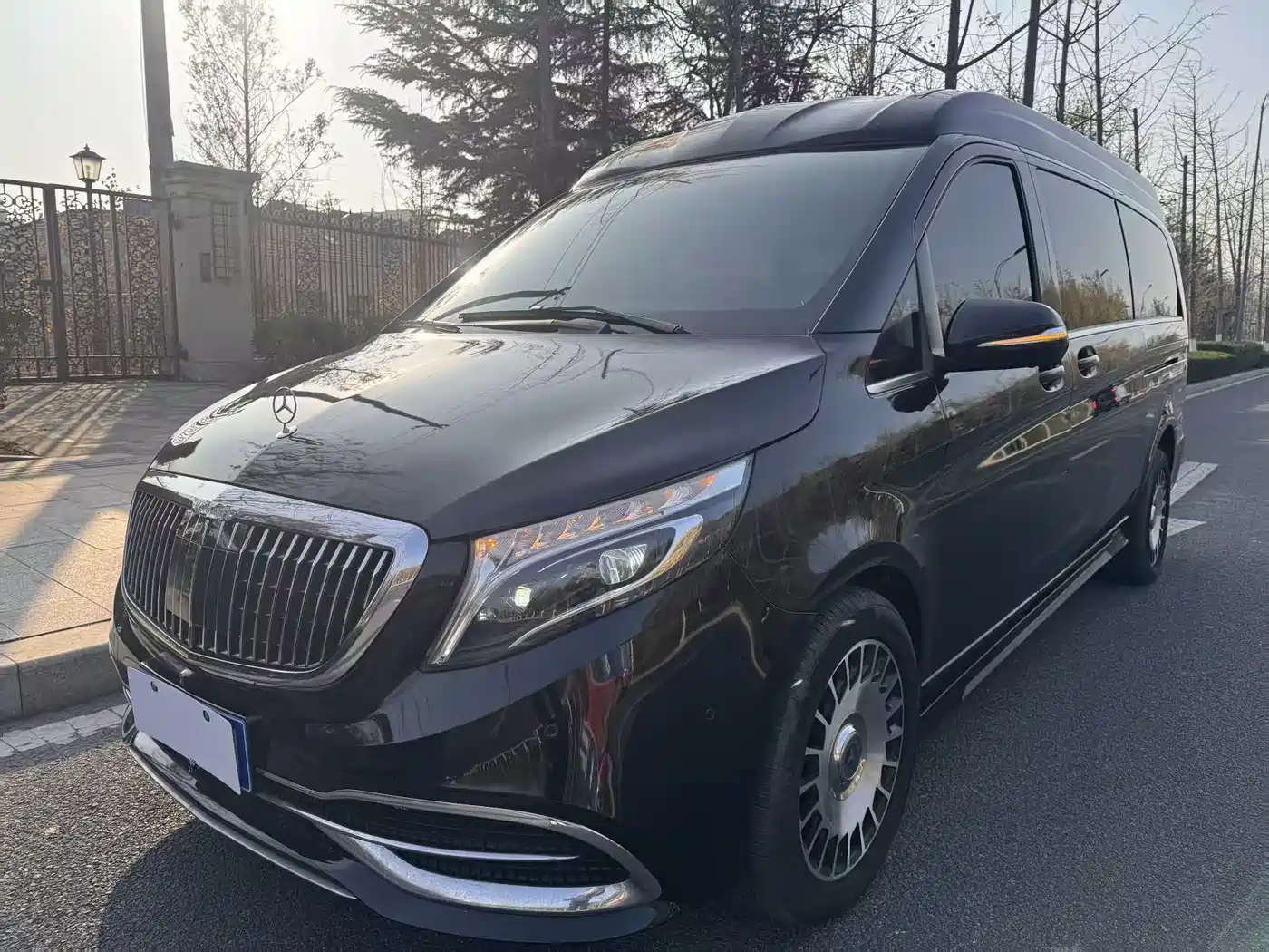 Mercedes-Benz V-Class 2020 Model V 260 L Long Wheelbase Luxury