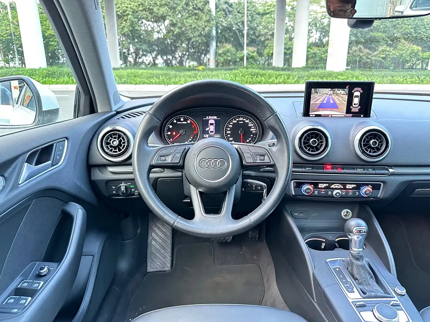 Audi A3 2018 30th Anniversary Limousine 40 TFSI Style фото 11