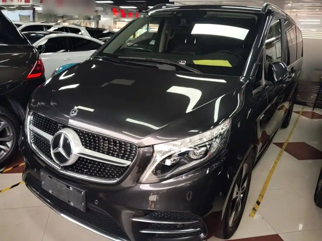 Mercedes-Benz V-Class 2020 Model V 260 L Long Wheelbase Luxury