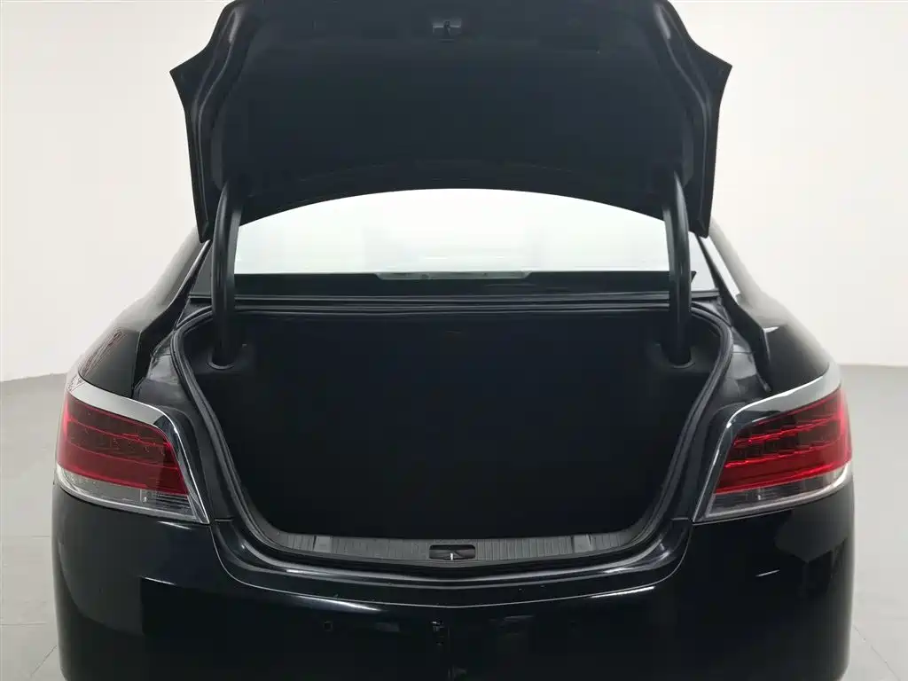 Buick LaCrosse 2011 Model 2.4L SIDI Comfort Sunroof Edition фото 16