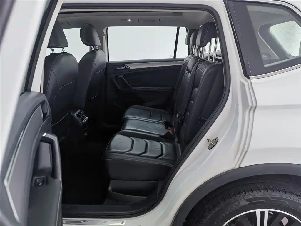 Volkswagen Tiguan L 2020 330TSI Auto 2WD Panorama Comfort China VI фото 15