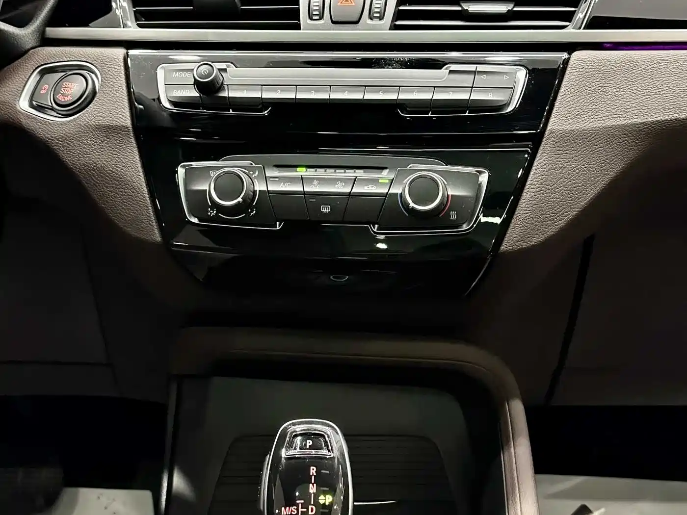 BMW X1 2020 sDrive20Li Fashion Model фото 6
