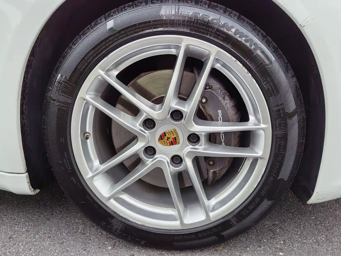 Porsche Panamera 2014 Panamera 4 3.0T фото 8