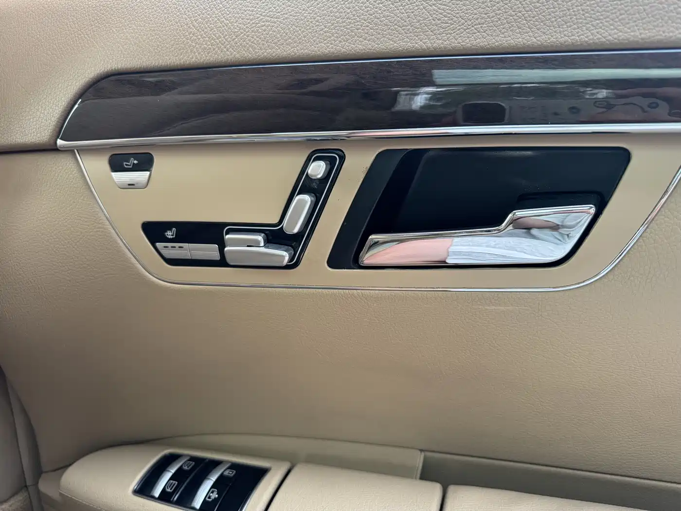 Mercedes-Benz S-Class 2012 S 300 L Business Grand Edition фото 16