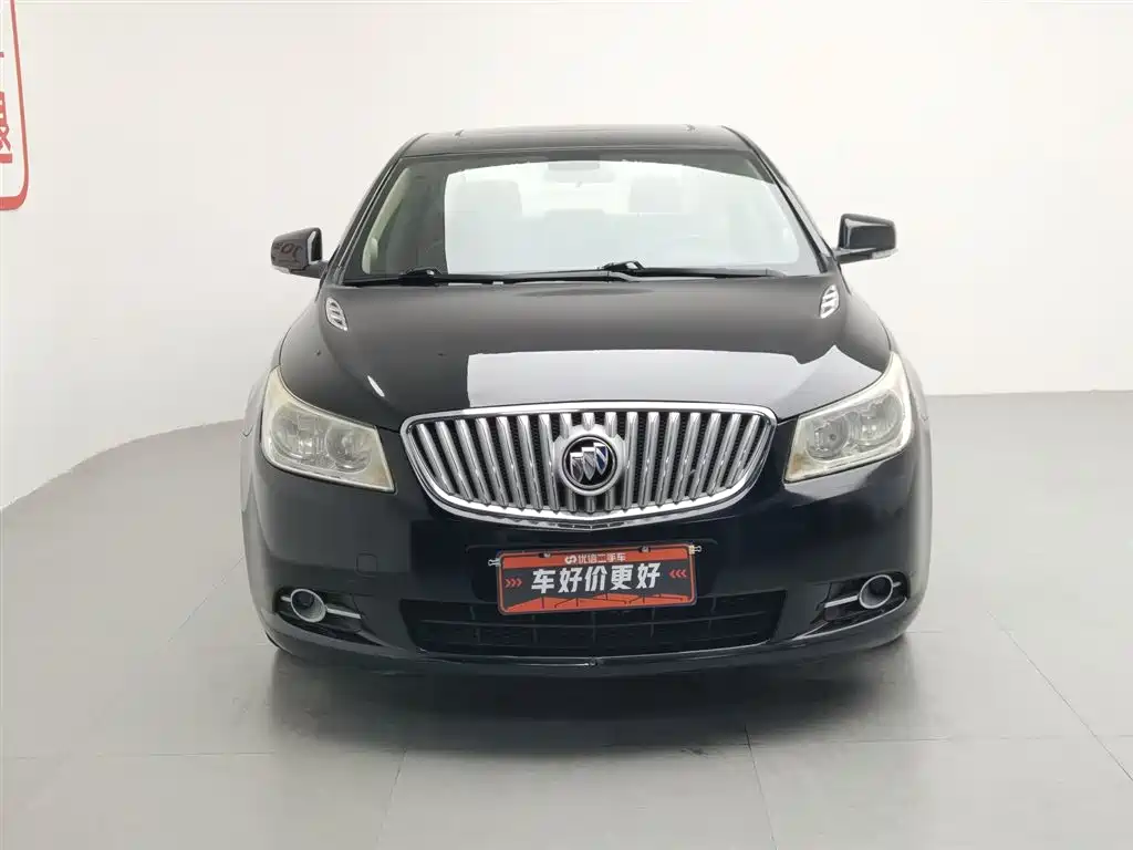 Buick LaCrosse 2011 Model 2.4L SIDI Comfort Sunroof Edition фото 3