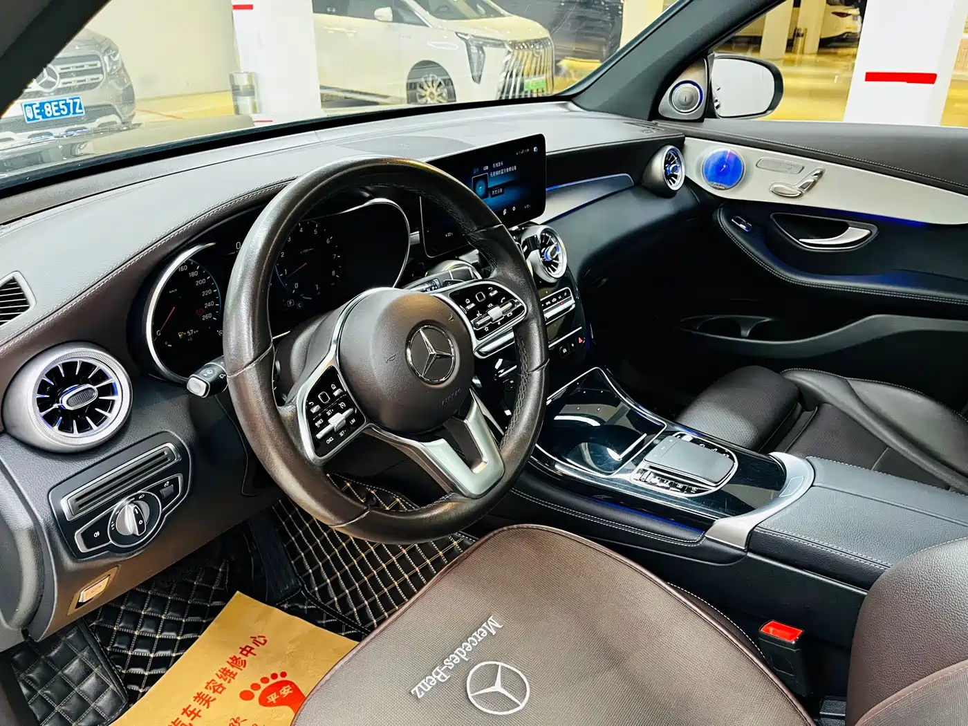 Mercedes-Benz GLC 2022 Facelift GLC 260 L 4MATIC Dynamic фото 8