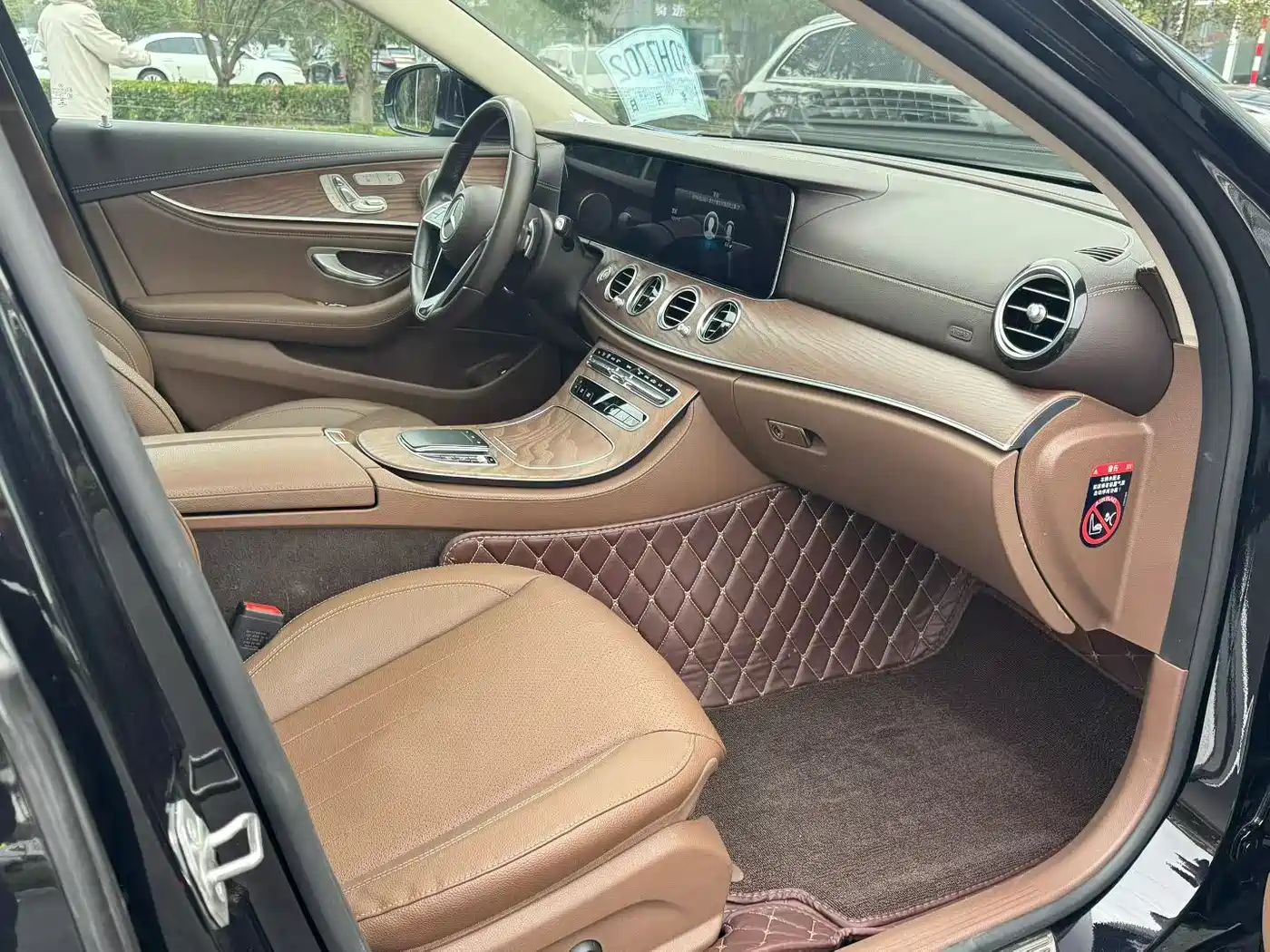 Mercedes-Benz E-Class 2023 E 300 L Luxury фото 6