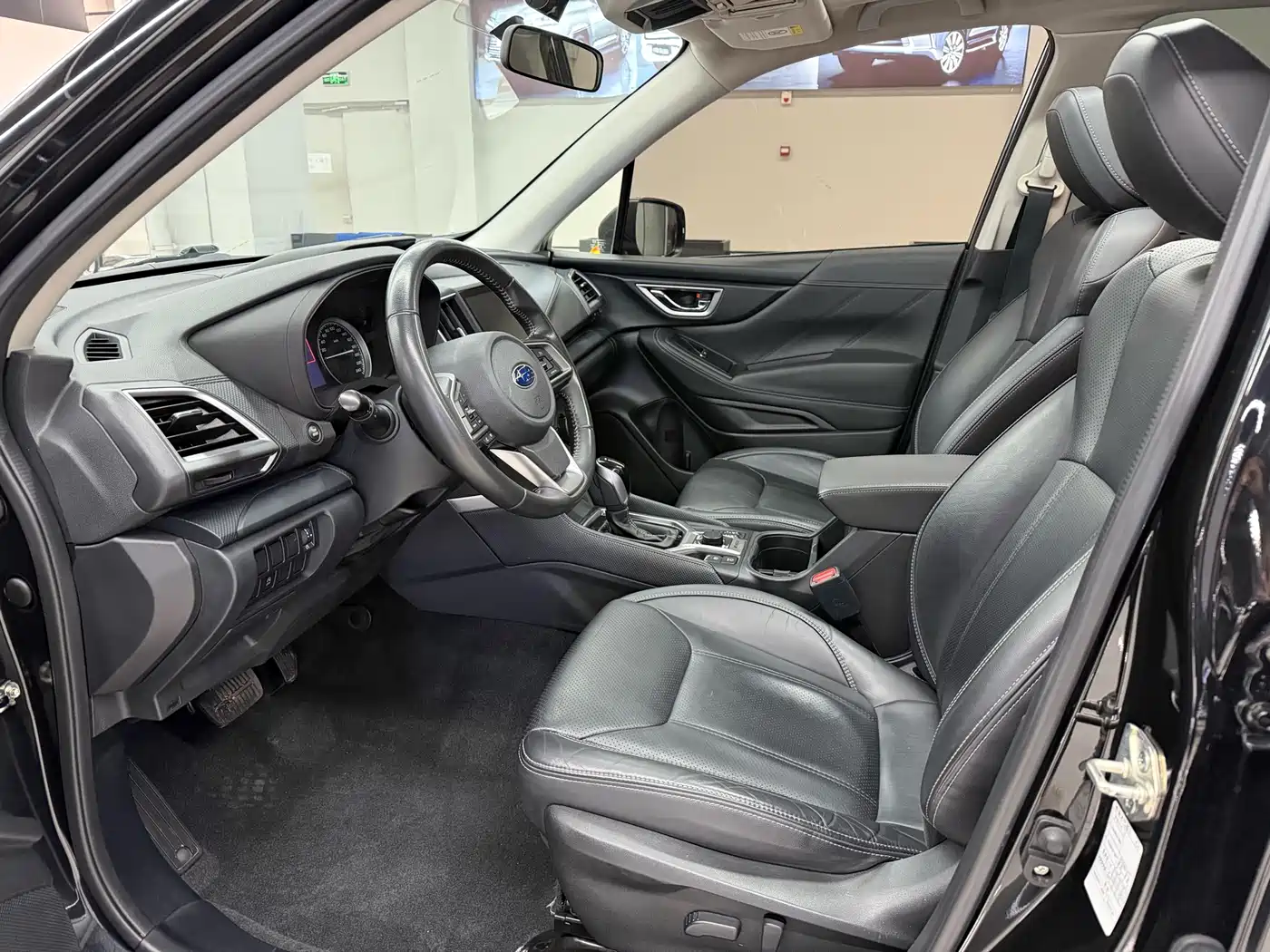 Subaru Forester 2021 2.0i Luxury Edition фото 6