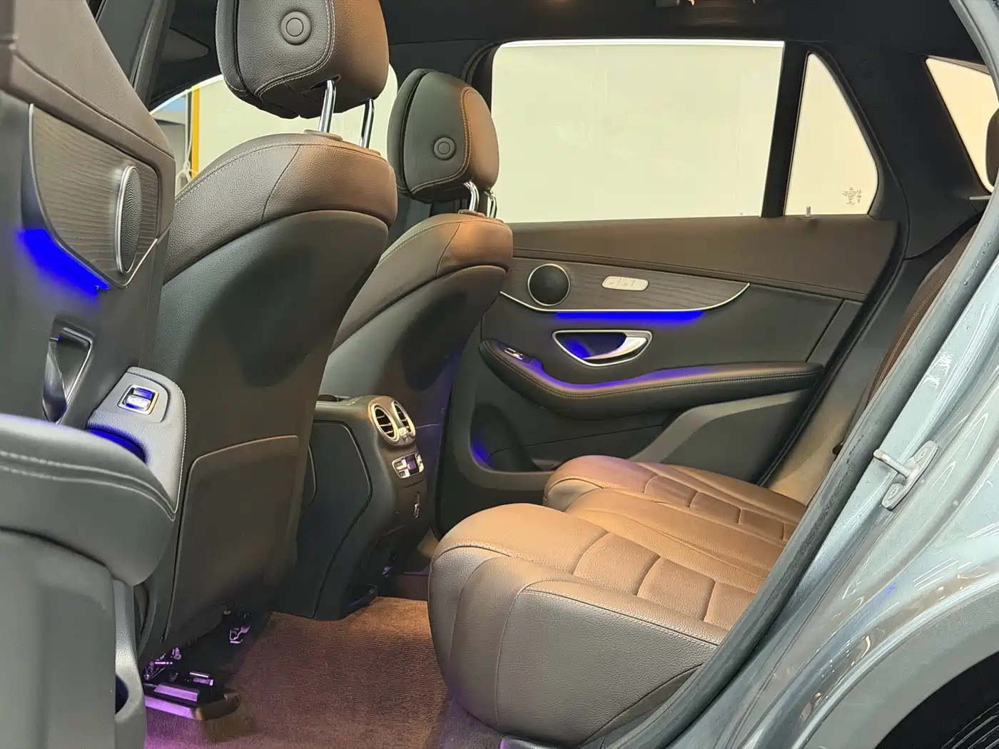 Mercedes-Benz GLC 2021 GLC 260 L 4MATIC Sporty фото 9