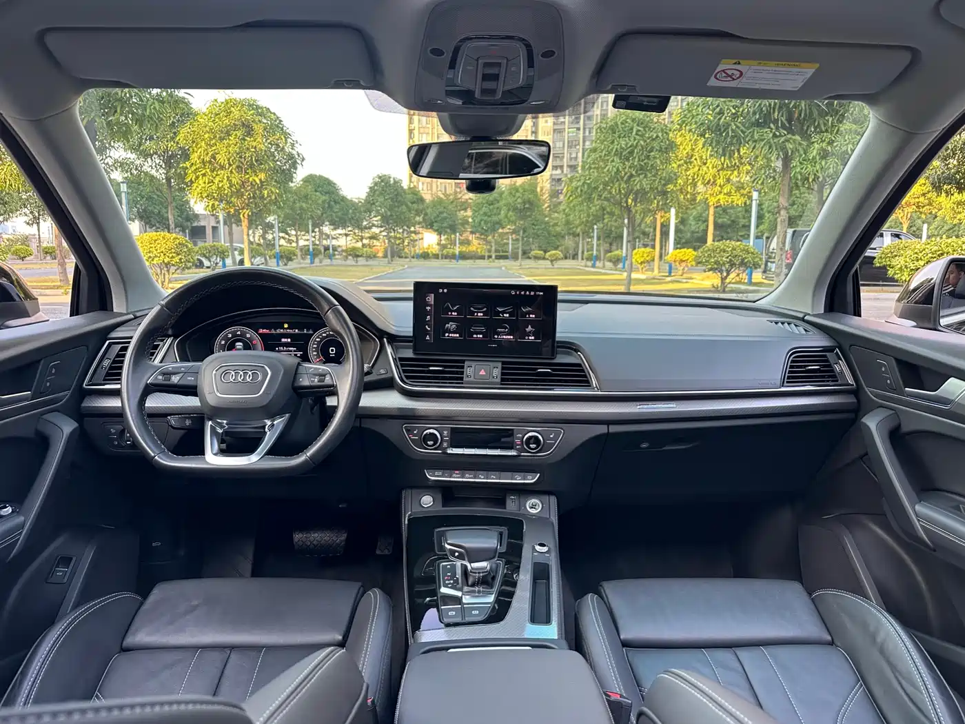 Audi Q5L 2022 40T Luxury Dynamic фото 8