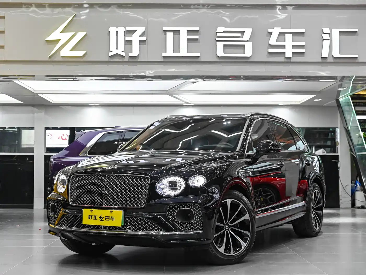 BENTLEY TIMYUE PLUG-IN HYBRID