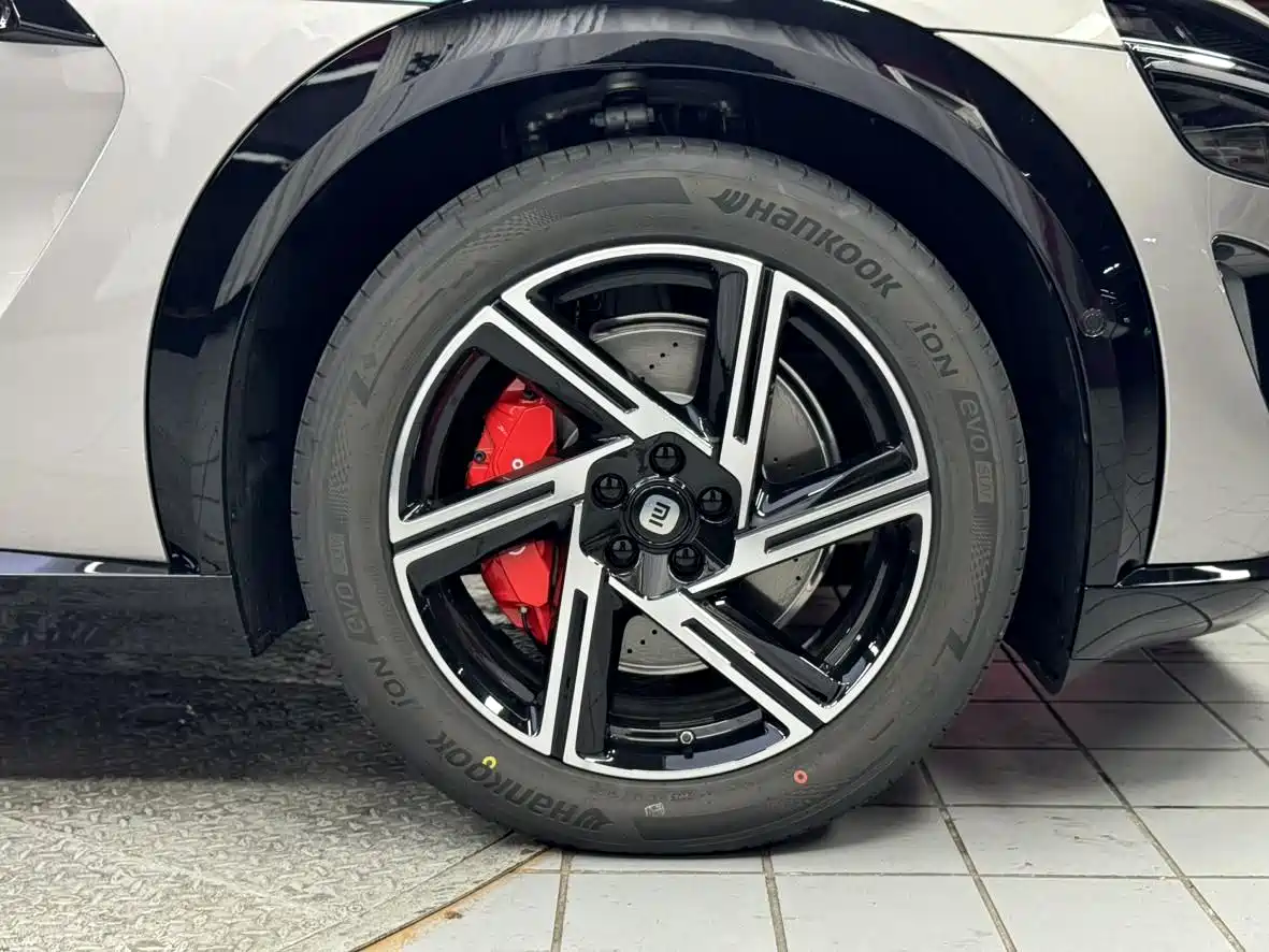 XIAOMI CAR XIAOMI YU7