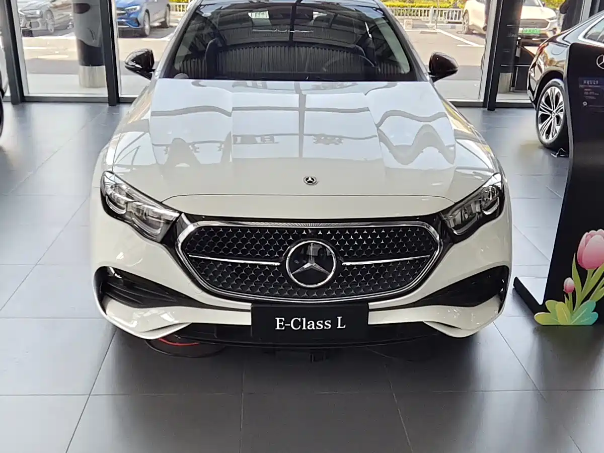 Mercedes-Benz E-Class (Import) 2025 E 260 Sport фото 2