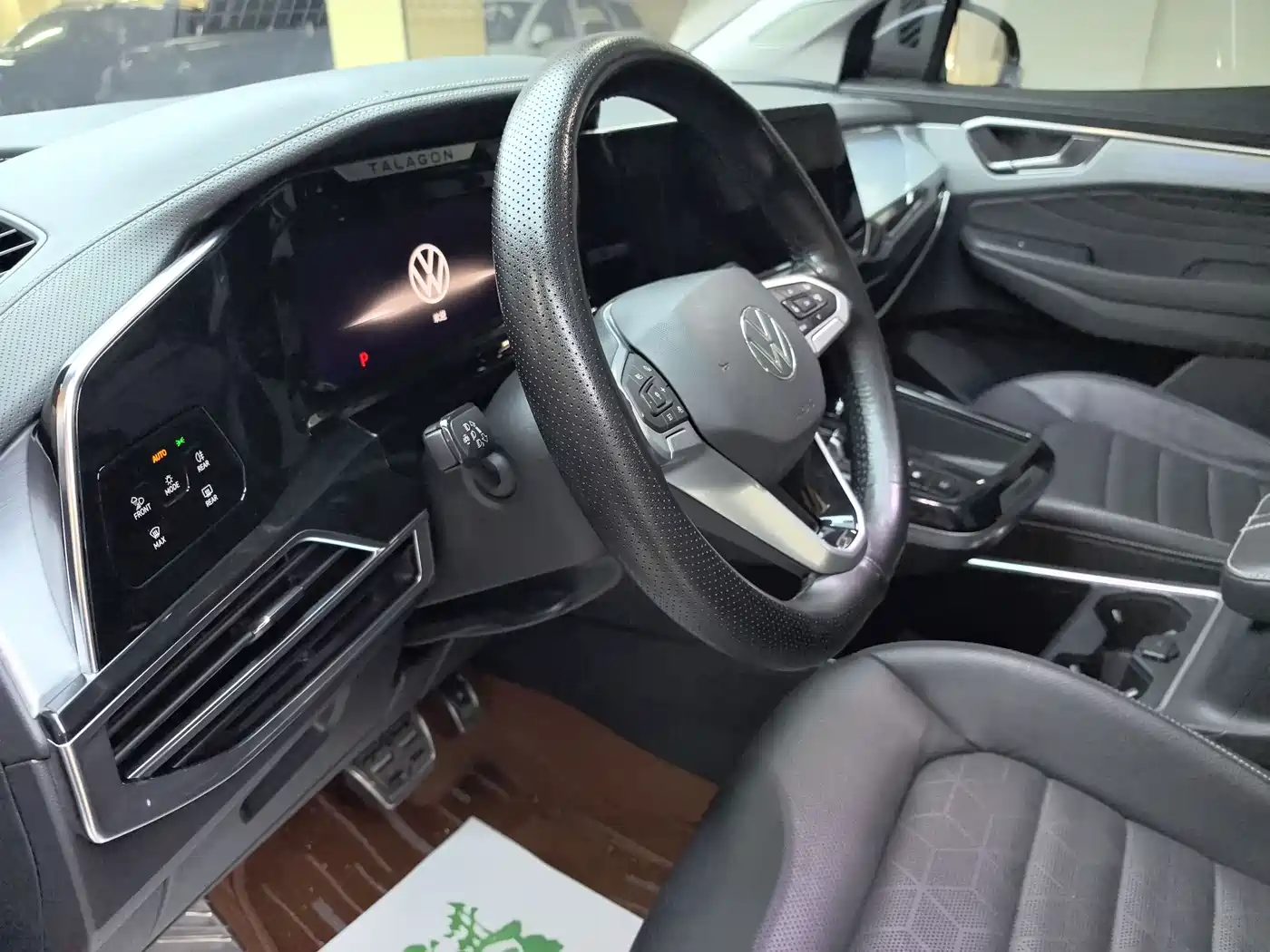 Volkswagen Talagon 2022 380TSI 4WD Luxury Premium Pro Edition 6-seater фото 7