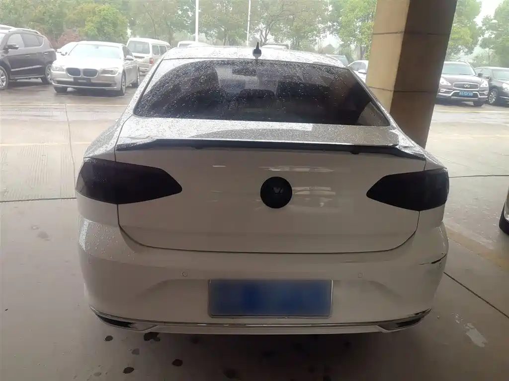 Volkswagen Lamando 2021 Facelift 280TSI DSG Comfort Edition фото 6