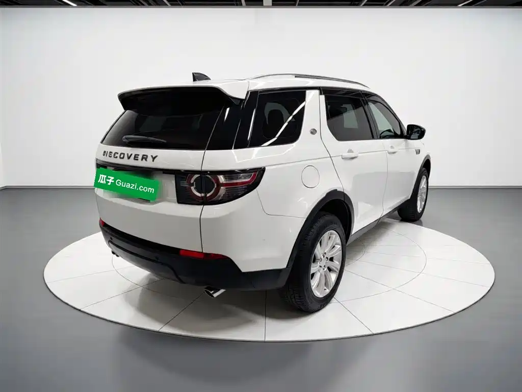 Land Rover Discovery Sport 2018 240PS PURE Edition фото 7