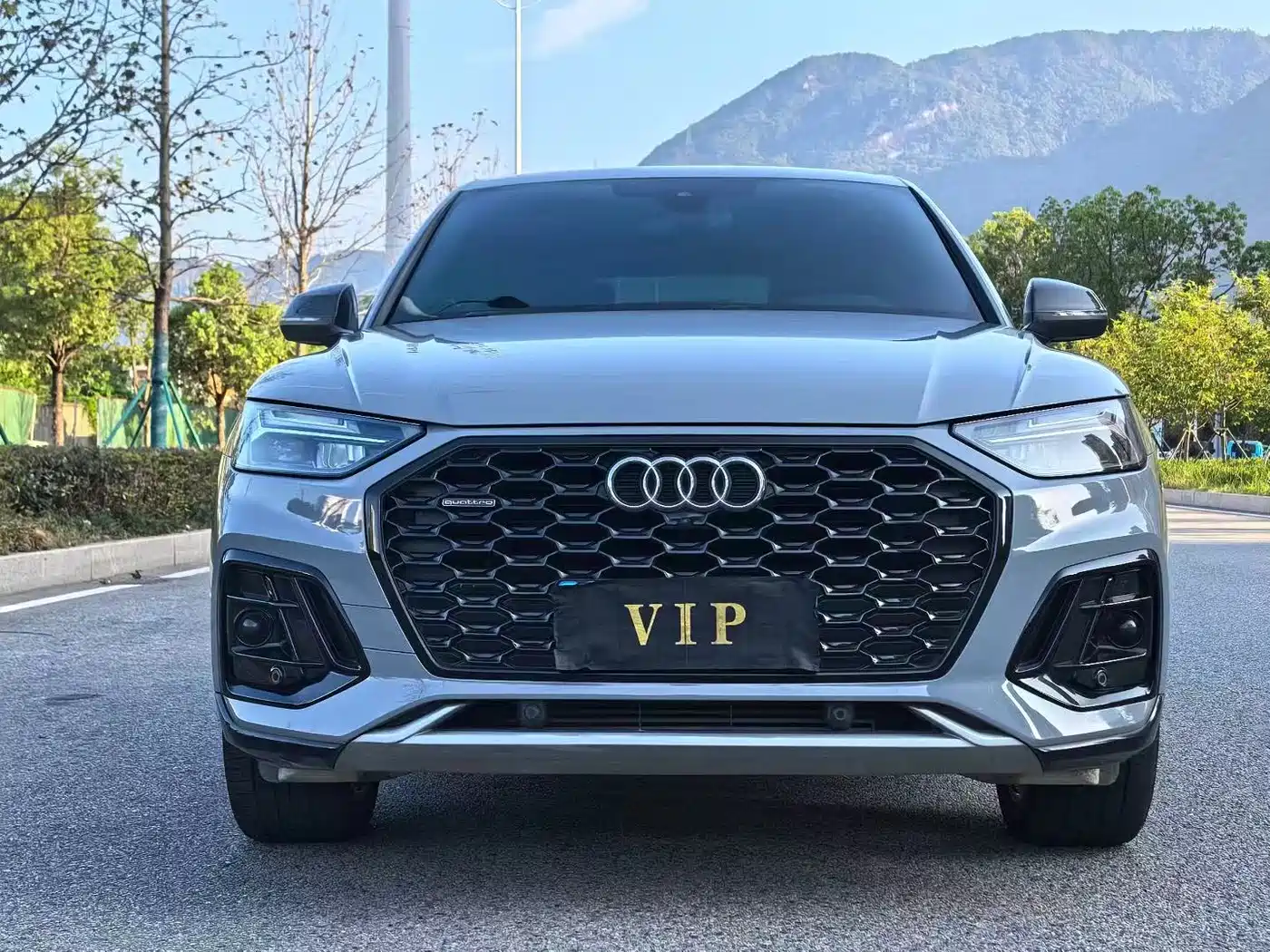 Фото 2 - Audi Q5L Sportback