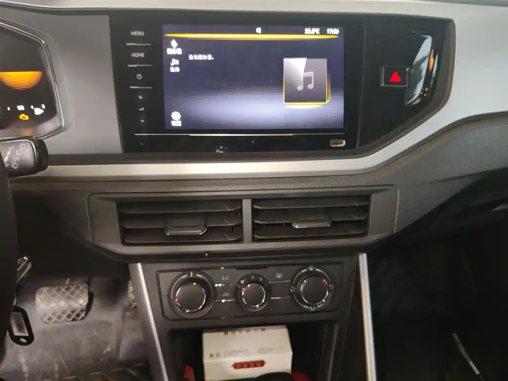 Volkswagen Polo 2023 Facelift Plus 1.5L Auto Joyful Living Edition фото 13