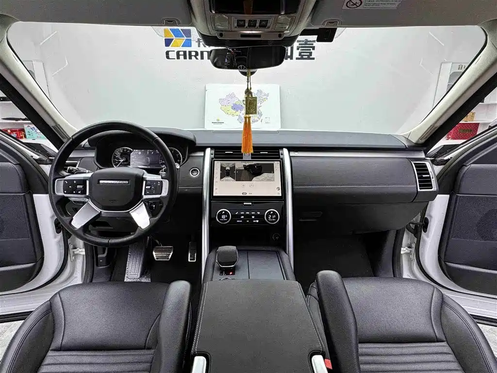 Land Rover Discovery 2023 Facelift 360PS R-Dynamic S фото 9